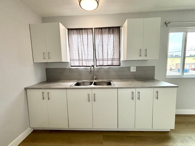 Foto del edificio - 3213 Joann Way