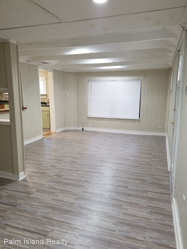 Building Photo - 2 br, 2 bath House - 2307 Lewis St