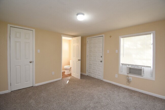 Foto del edificio - 8421 Altimore Rd