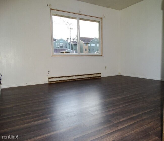 Foto del edificio - 2 br, 1 bath Apartment - 409 S Mckendrie Ave