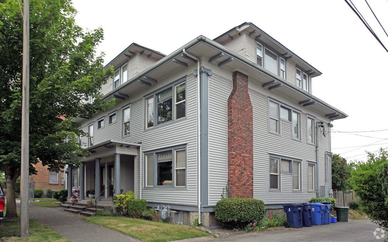 Building Photo - Ottomar II