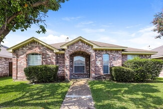 Building Photo - 2717 Bent Brook Dr
