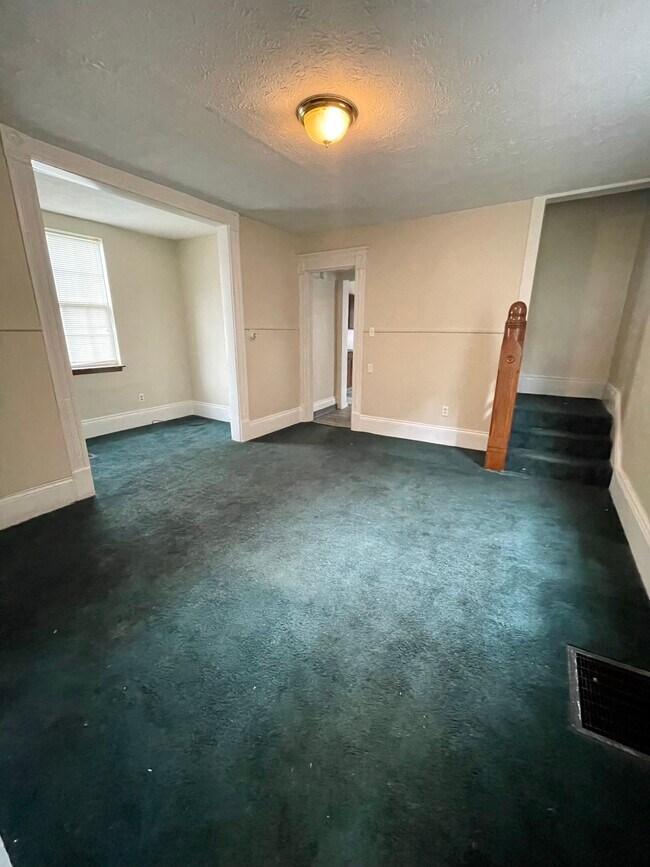 Foto del edificio - 202 Lincoln Ave NW