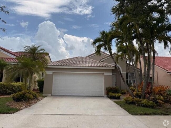 Building Photo - 920 Savannah Falls Dr