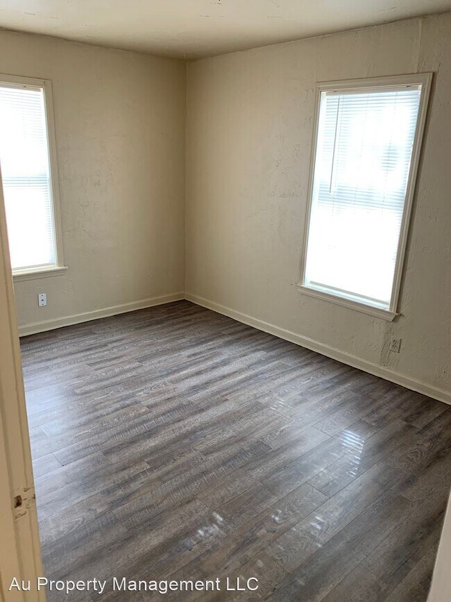 Foto del edificio - 2 br, 1 bath House - 4012 SW 6TH AVE