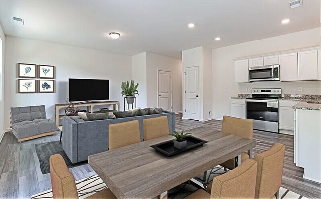 Building Photo - 1004 Paddington Dr
