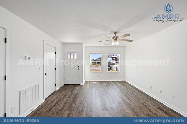 Foto del edificio - 3 Bedroom In Carterville, MO!