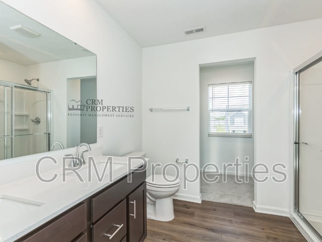 Building Photo - 3489 Briarwick Dr
