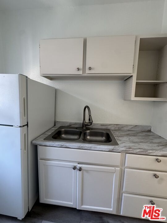 Building Photo - 3051 Leeward Ave