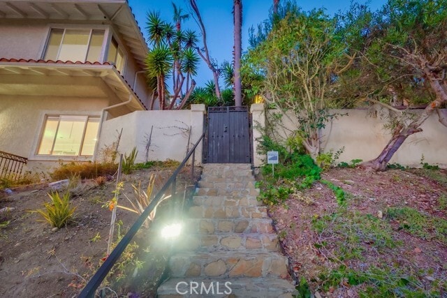 Building Photo - 3554 Seaglen Dr