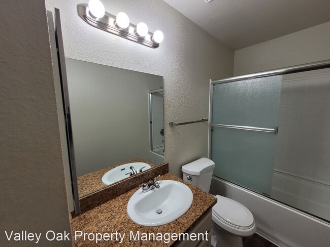 Building Photo - 3 br, 2 bath House - 1543 Moffett Road