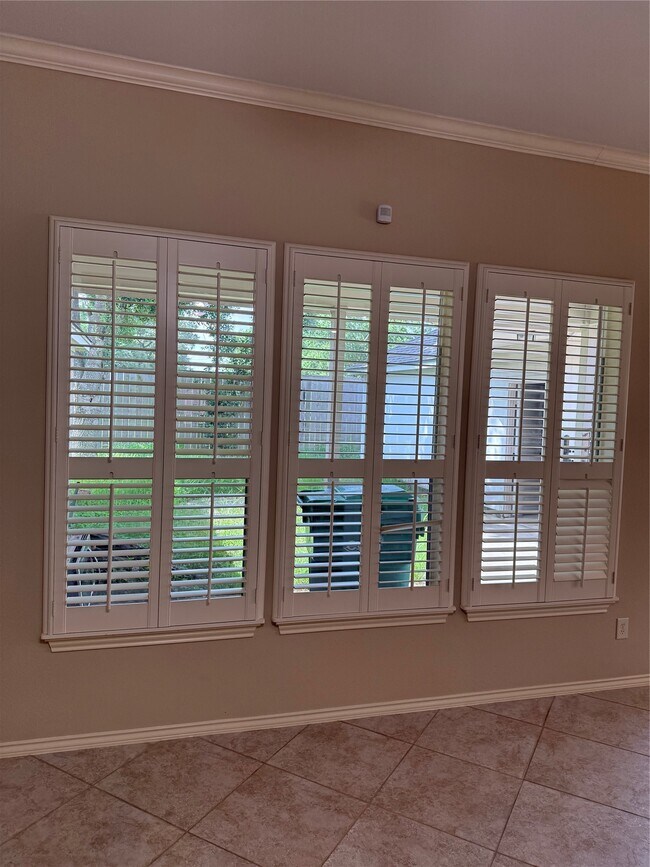 Foto del edificio - 6914 Sunflower Grove Dr