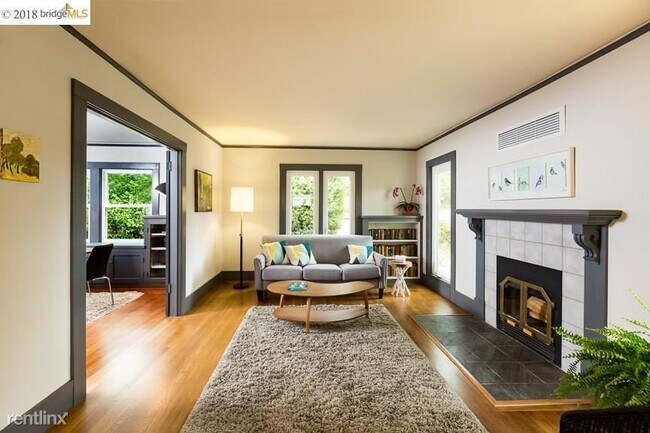 Building Photo - 2 br, 1 bath House - 1751 Hopkins St