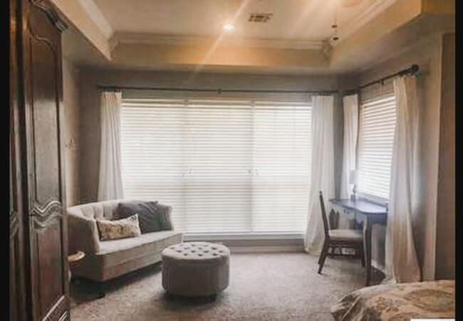 Foto del edificio - Mill Creek Executive Home Overlooking Golf Course at 17th Tee