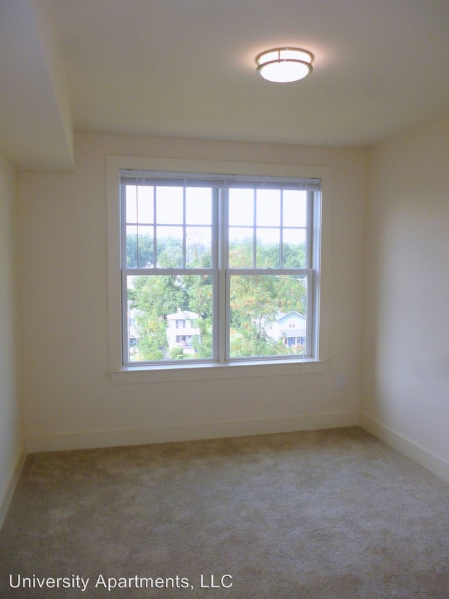Interior Photo - 1115 Wertland St