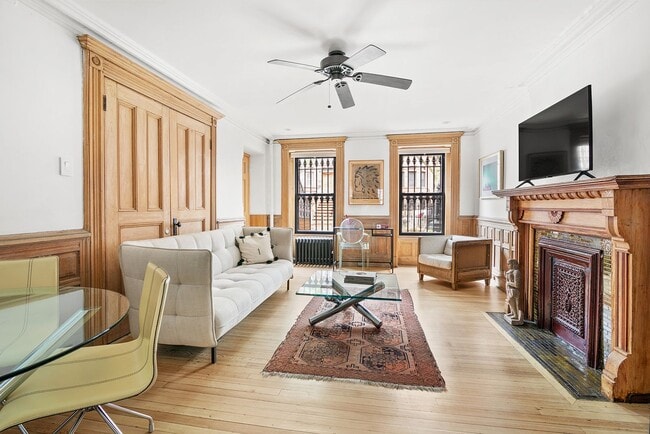 Building Photo - 1BR Stuyvesant Heights Garden Oasis with I...