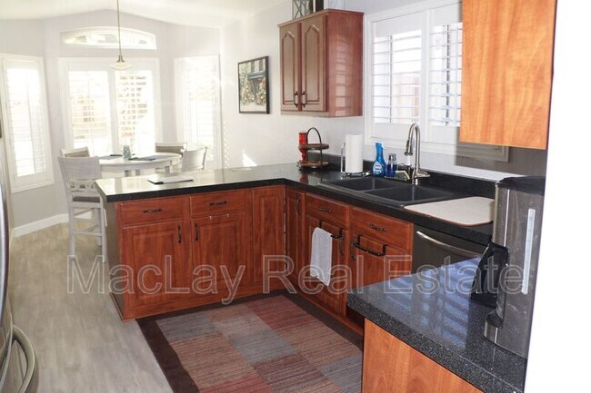 Foto del edificio - 13031 S 46th Way