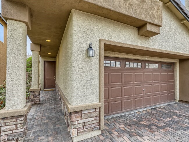 Building Photo - 6136 Carter Caves Ave