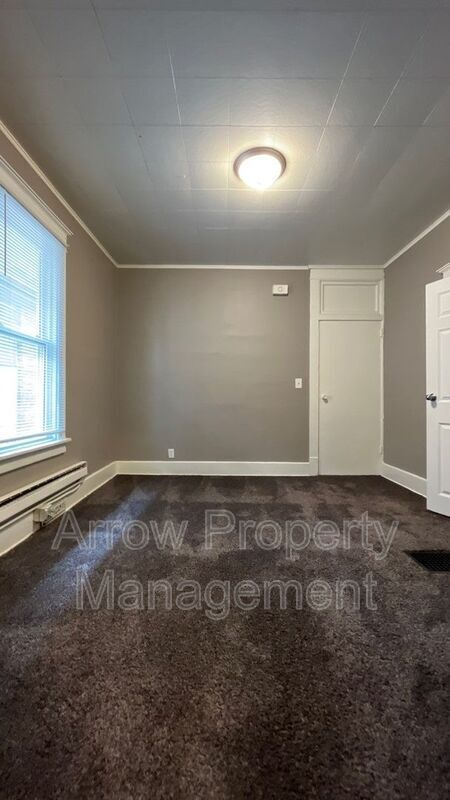Building Photo - 1341 D Street