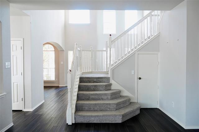 Foto del edificio - 12408 Hawk Creek Dr