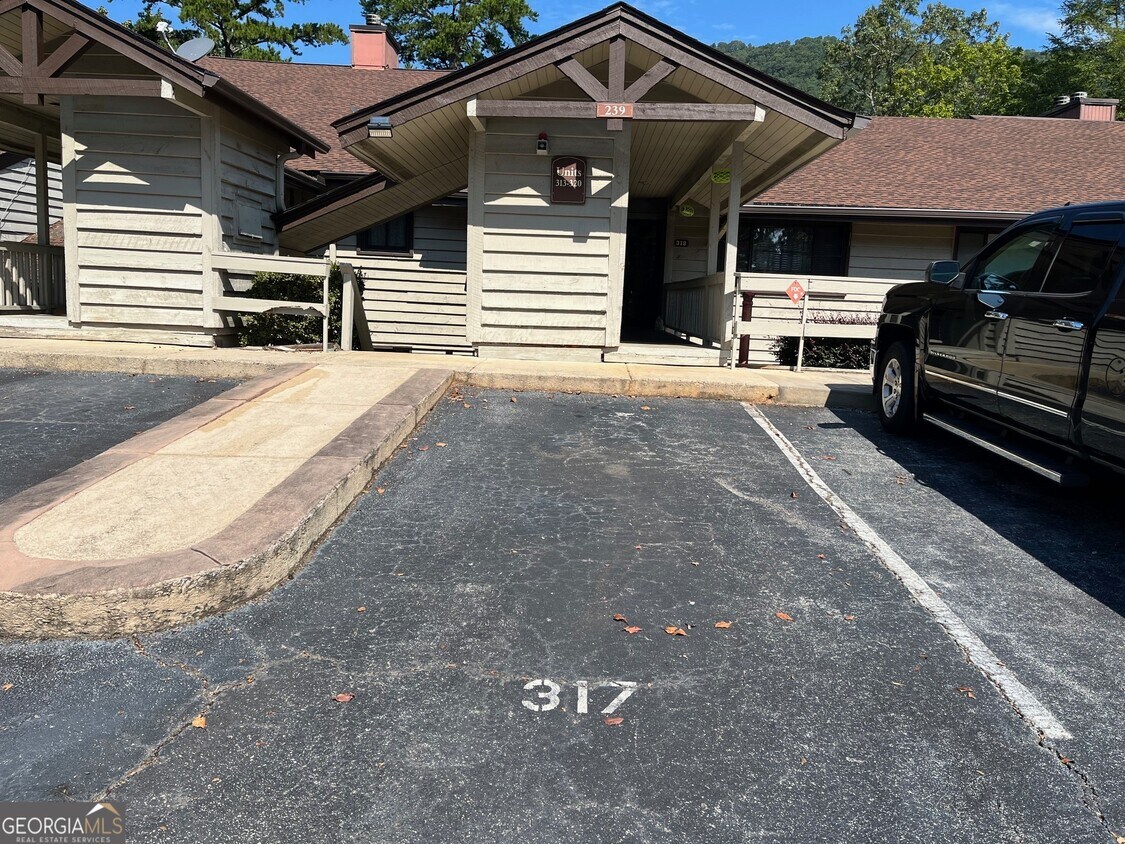 Foto principal - 239 Shakespeare Dr