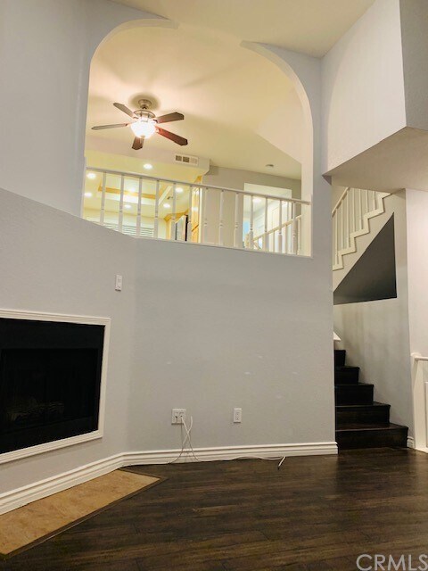 Foto del edificio - 1940 Maple Ave