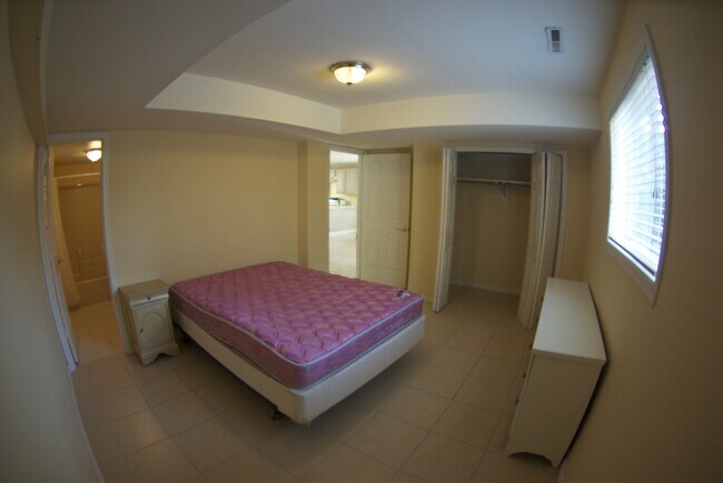 Foto del edificio - 1703 Kosola Ave