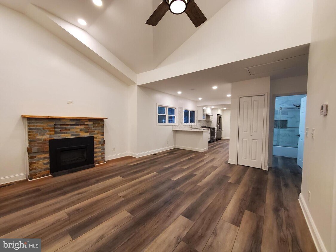 76 Clubhouse Rd, Browns Mills, NJ 08015 House for Rent in Browns