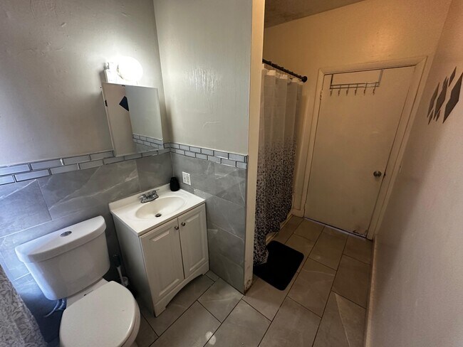 Foto del edificio - 626 Oak St