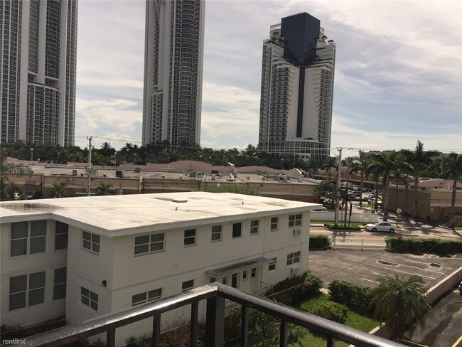 Building Photo - 18100 Atlantic Blvd