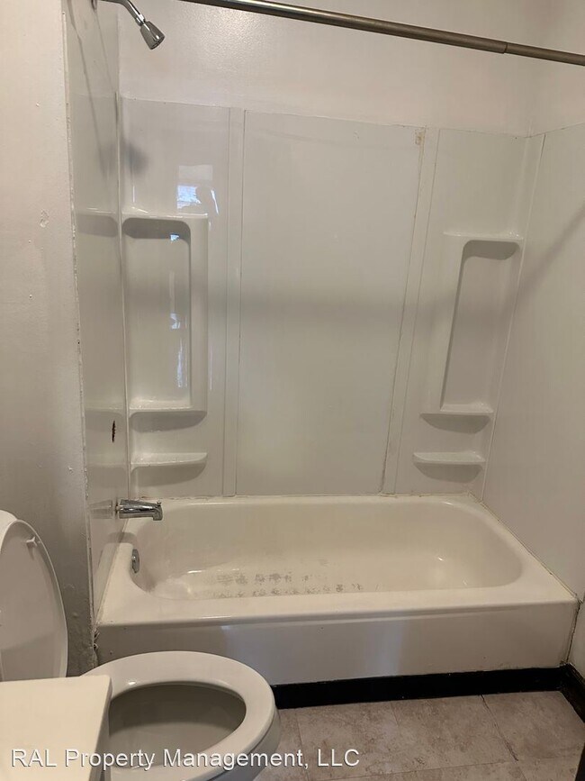 Foto del edificio - 3 br, 1 bath House - 10102 Sandusky Ave