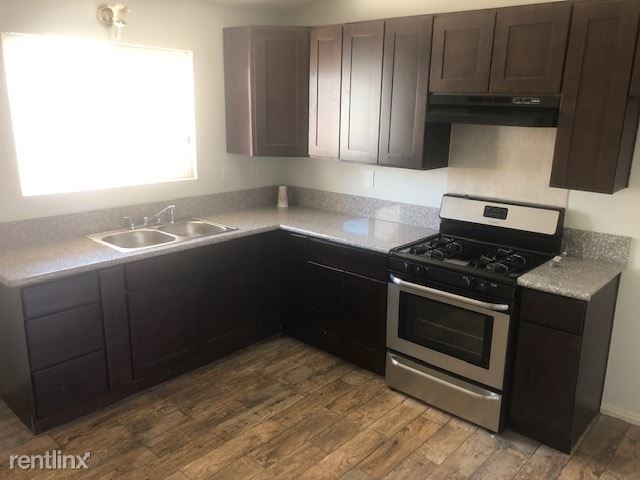 Primary Photo - 2 br, 1 bath Apartment - 45429 Corkwood Ave