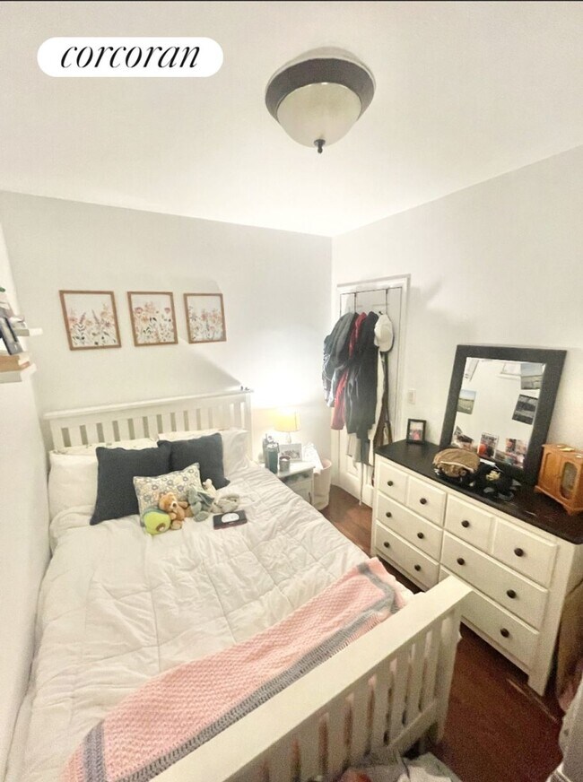 Foto del edificio - 413 E 70th St