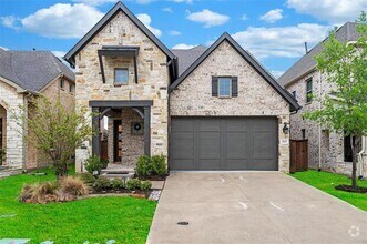 Building Photo - 2233 Peters Colony Dr