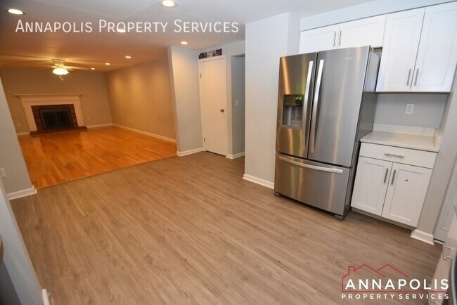 Foto del edificio - 528 Bay Green Dr
