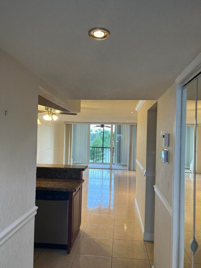 Foto del edificio - 4278 Deste Ct