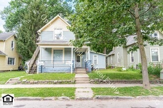 Building Photo - 3112 Thompson Ave