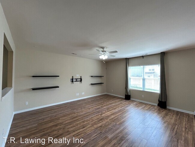Building Photo - 3 br, 2.5 bath House - 1007 Garden Web Road
