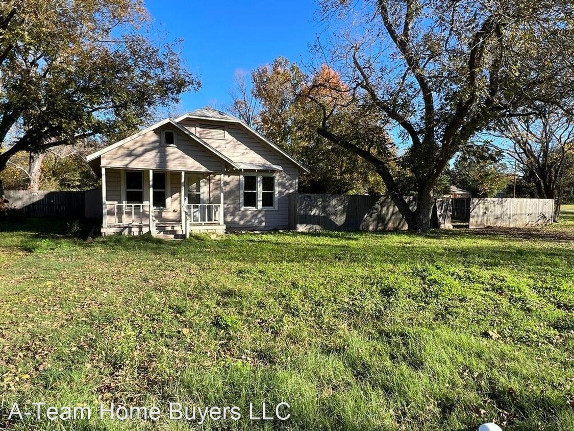 Primary Photo - 3 br, 2 bath House - 1105 McEntire Rd