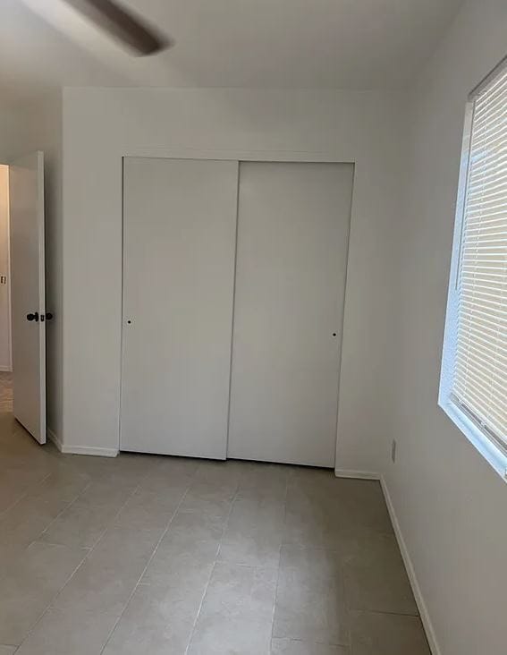 Foto del edificio - 4611 S Foxdale Dr
