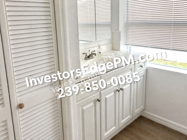 Building Photo - Furnished Waterfront Studio – Utilities Included – Direct River Access