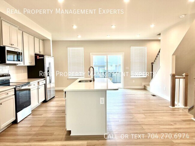 Foto del edificio - 1068 Bracken Hill Rd