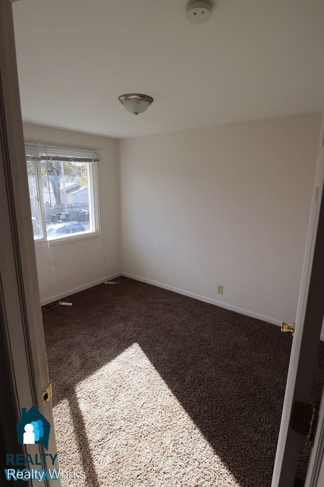 Foto del edificio - 5441-5447 Benton St