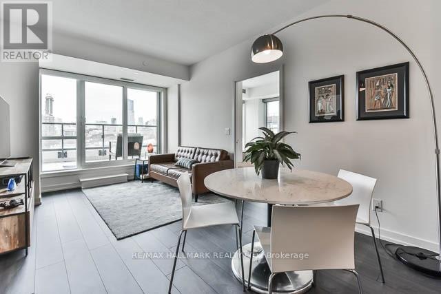 Photo du bâtiment - 200 Sackville St