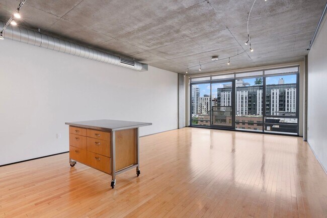 Foto del edificio - 1410 NW Kearney St