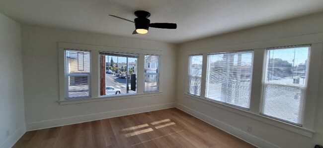 Foto del edificio - 507 W 59th Pl