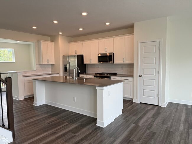 Foto del edificio - 912 Yorkshire Ln