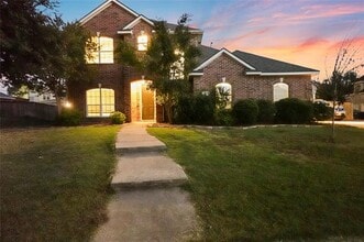 Building Photo - 216 Crepe Myrtle Ln