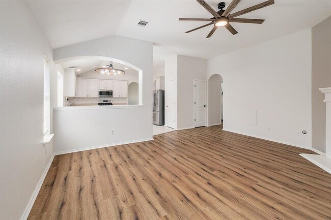 Building Photo - 108 Windmill Cir