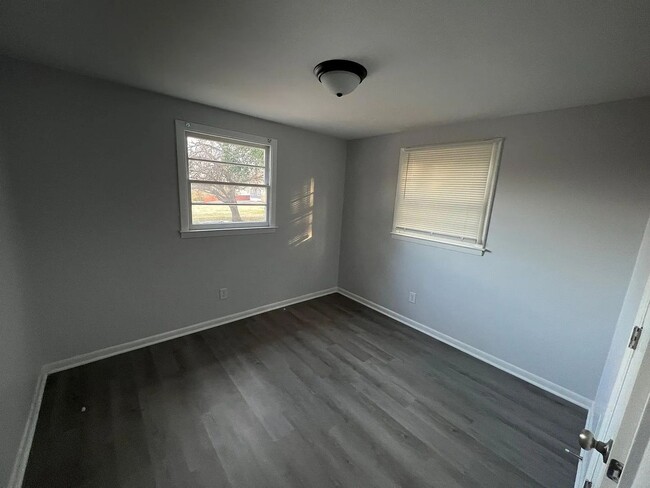 Foto del edificio - 2 Bedroom House in Downtown Raleigh